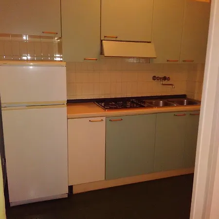 Europa Apartmanhaz Lägenhet Lido di Jesolo